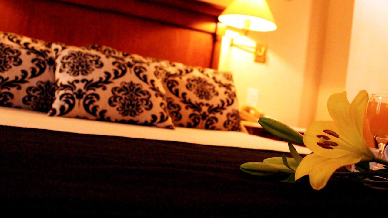 Howard Johnson Hotel 9 De Julio Avenue 布宜诺斯艾利斯 外观 照片
